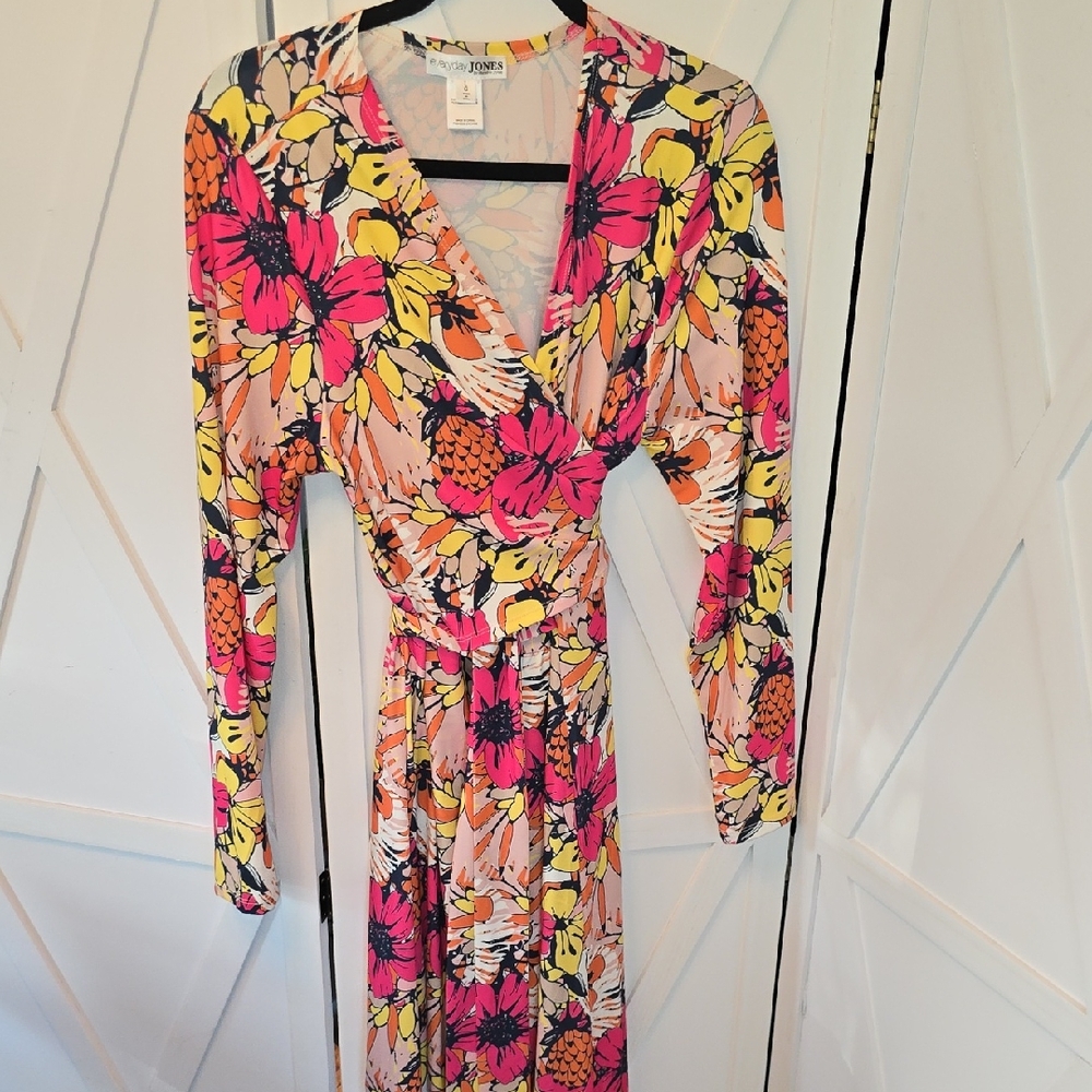 New Vibrant Floral Long Sleeve Dress